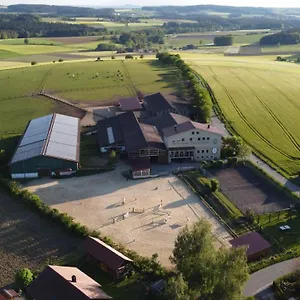Bauernhof Pension&reitschule Fuchsenhof, Seebarn